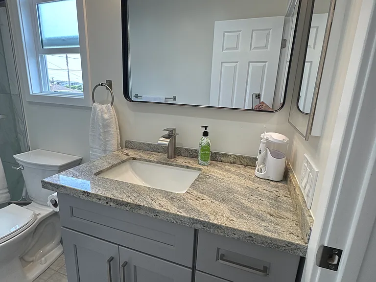 13115 Roselle Ave #1 — Photo 5