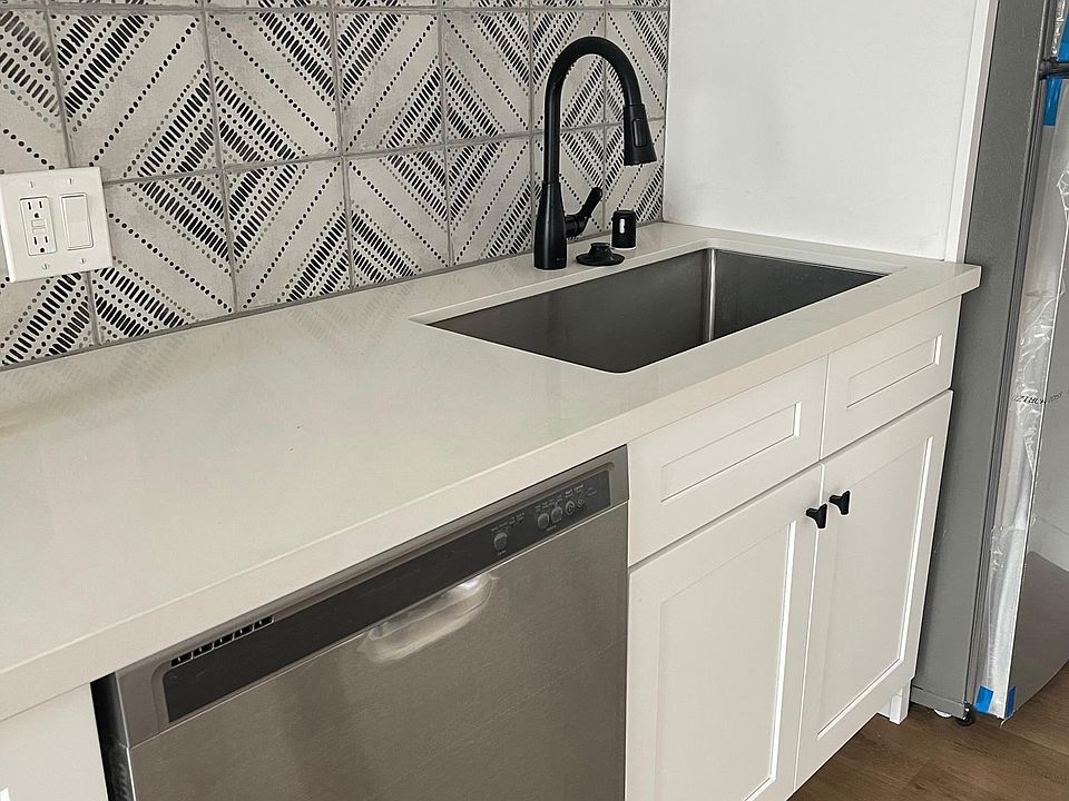 1st image of 3818 S Bronson Ave #3