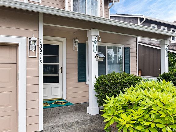 4th image of 18915 93rd Ave E