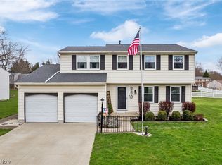 950 Kenner Dr, Medina, OH