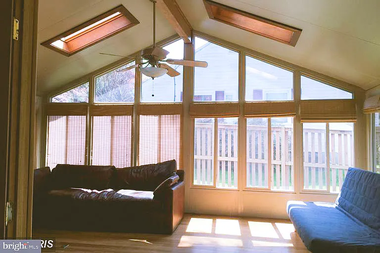1838 Lusby Pl — Photo 18