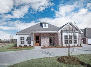 110 Freedom Ring Dr, Brandon, MS 39047