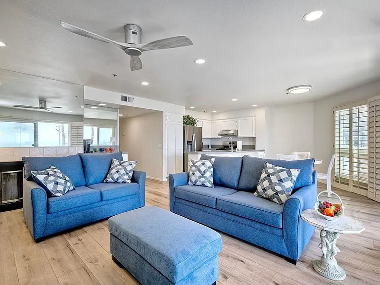 400 N Pacific St N #116 — Photo 5