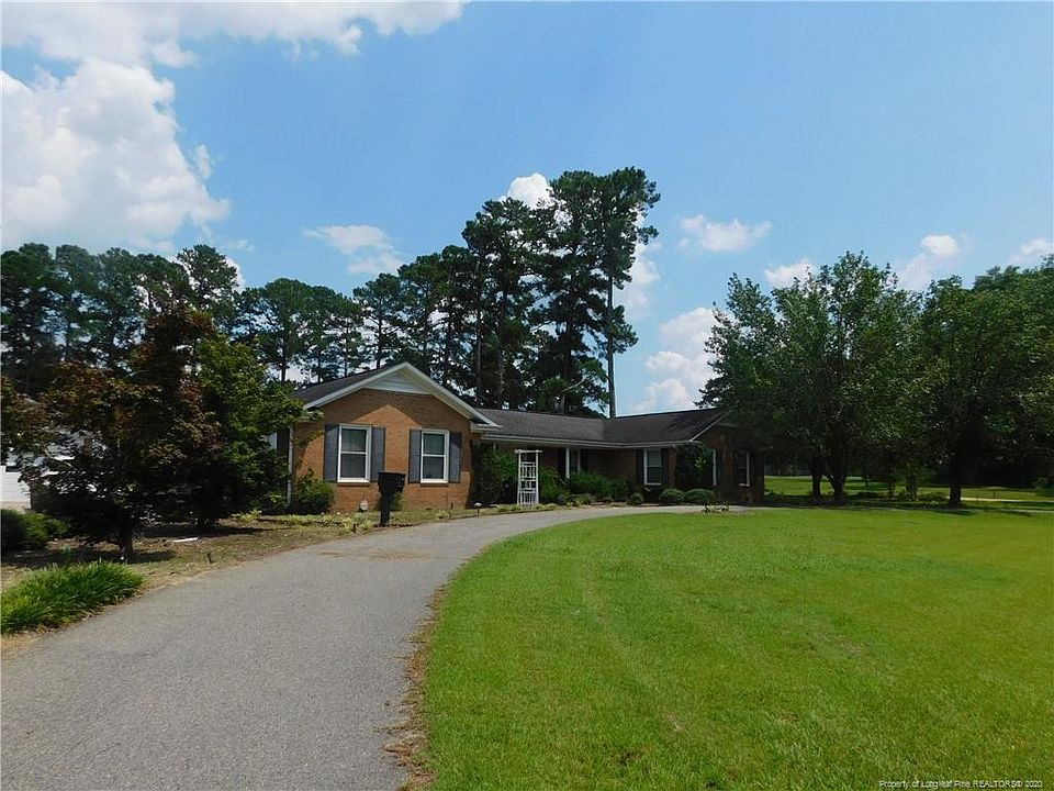 1st image of 907 Dogwood Dr