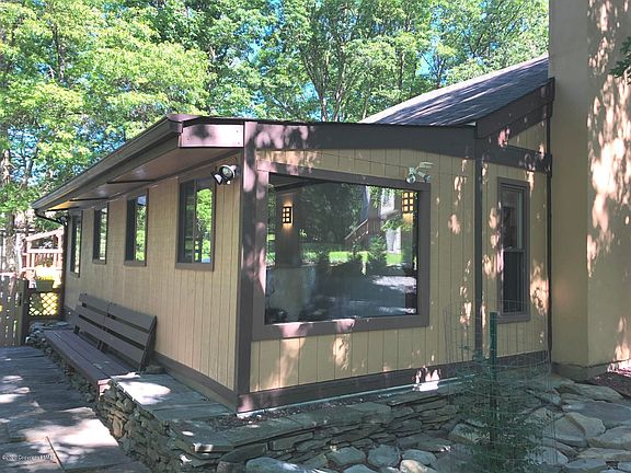 3rd image of 2246 Cramer Rd
