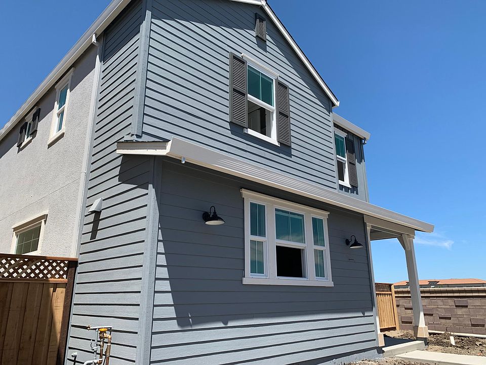 2nd image of 1240 S Bellagio Ln