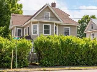 125 Grove St, Bangor, ME 04401