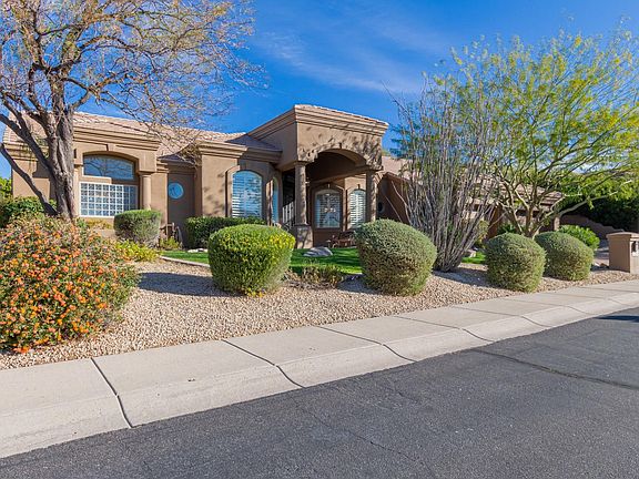 3rd image of 12202 E Poinsettia Dr