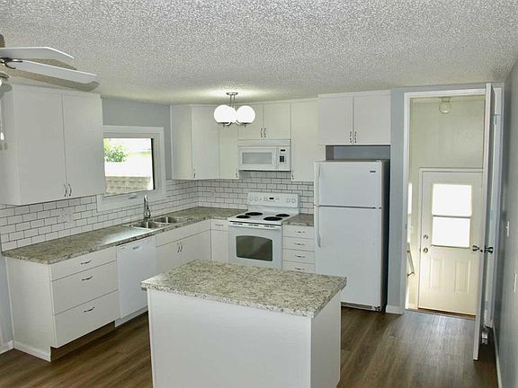 2nd image of 68 Hermary St