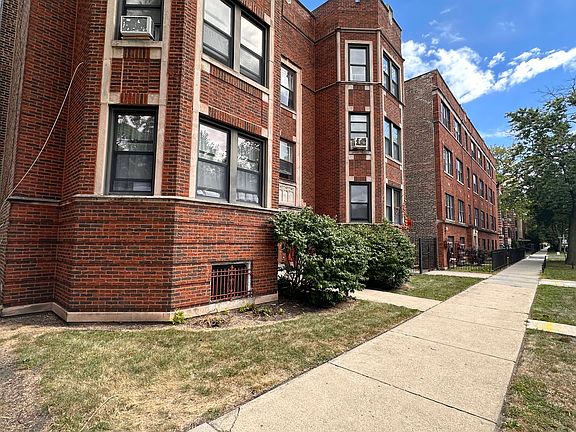 2nd image of 6749 S Paxton Ave APT 3