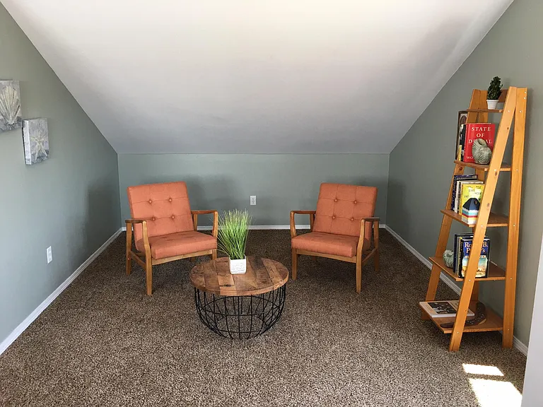 850 Prefontaine Dr — Photo 19