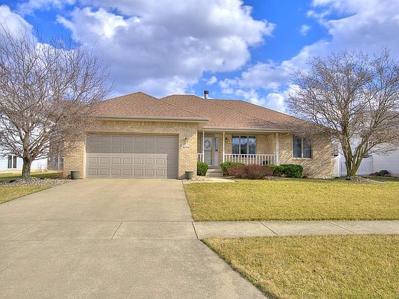 2nd image of 3049 Hillcrest Dr