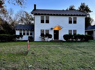 401 W Denton St, Ennis, TX 75119