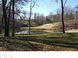 236 Edgewater Trl S, Toccoa, GA 30577
