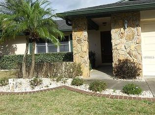 1037 Ridge Dr, Palm Harbor, FL 34683