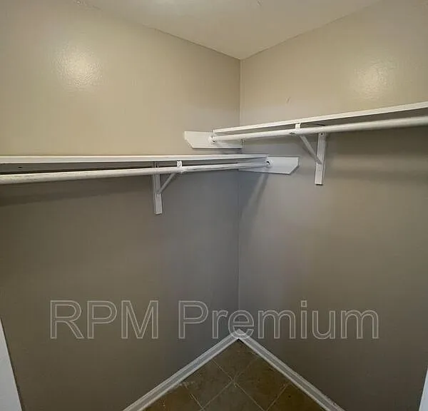 522 Fawn Lake Dr — Photo 33