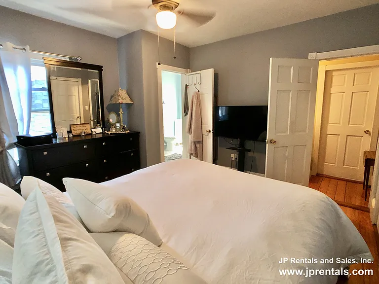 235 Amory St — Photo 11