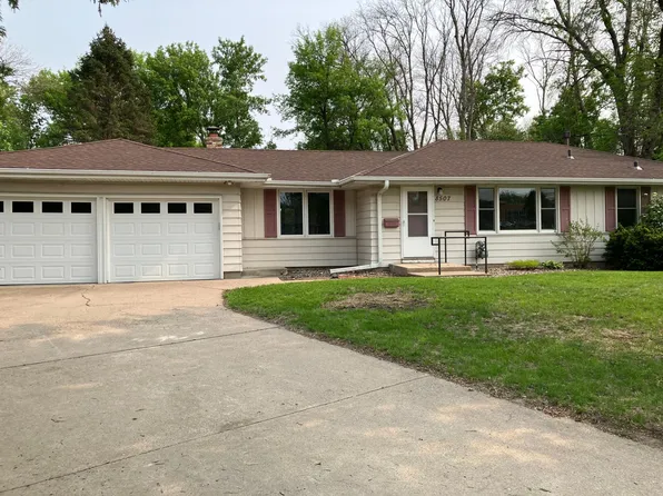 8507 Penn Cir, Bloomington, MN 55431