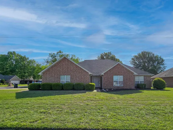 628 Primrose Ln, Trumann, AR 72472