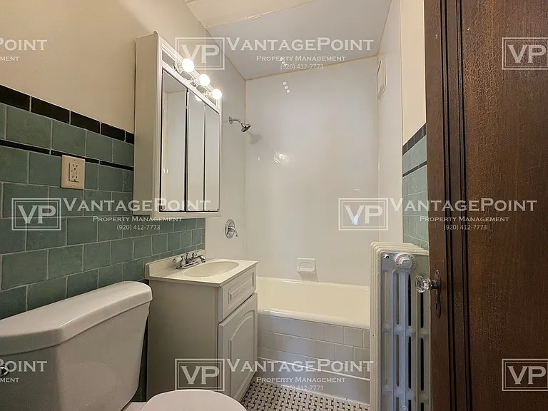 860 Hubbard St — Photo 9