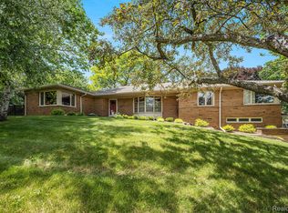 6400 N Rochester Rd, Rochester Hills, MI 48306