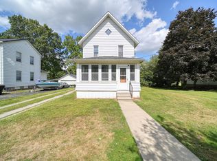 206 Marshall St, Brooklyn, MI 49230