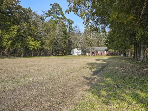 2nd image of 2407 Old State Rd