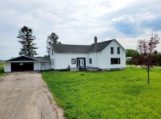 235 W Vfw Rd, Cheboygan, MI 49721