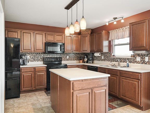 5th image of 1118 Kayford Ct