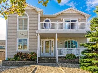 108 New Brunswick Ave, Lavallette, NJ 08735