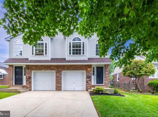 2107 Griffith St, Philadelphia, PA 19152