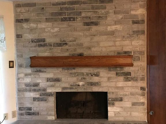 4th image of 4211 White River Dr