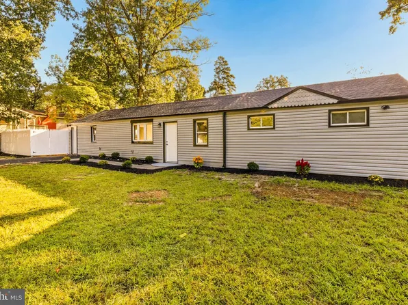 1146 Violet Ave, Williamstown, NJ 08094