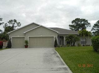105 Filbert St, Sebastian, FL 32958