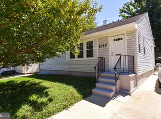 1217 Highwood Rd, Rockville, MD 20851