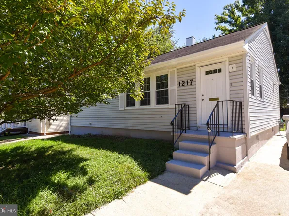1217 Highwood Rd, Rockville, MD 20851
