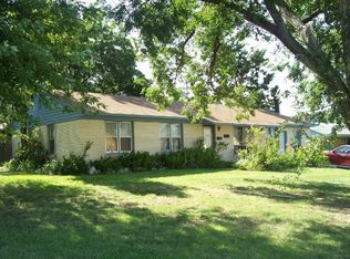 6001 N Macarthur Blvd, Warr Acres, OK 73122