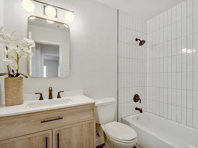 4011 Eskew Dr — Photo 18