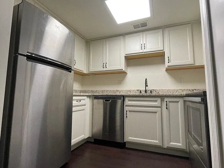 1493 E Forteen Mile Rd — Photo 6