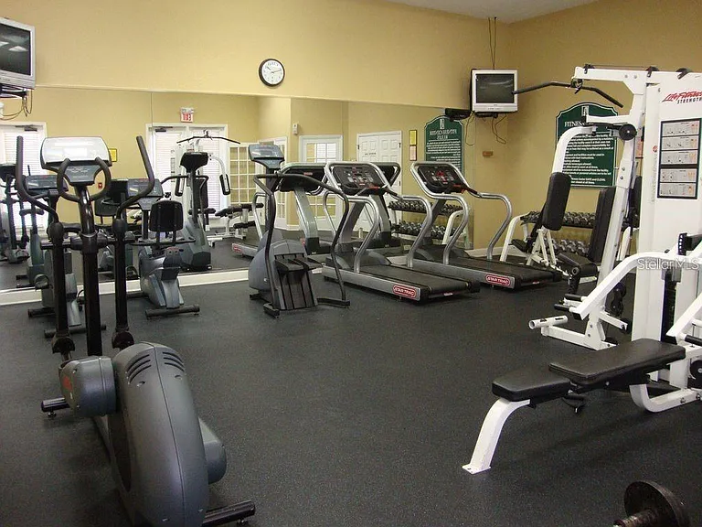 4015 Venetian Bay Dr #103 — Photo 24