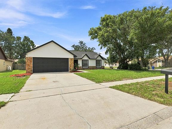 2nd image of 1607 OAK ARBOR LANE