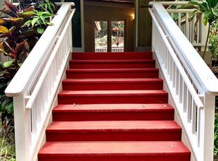 1581 Piiholo Rd, Makawao, HI 96768