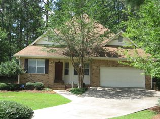 9 Edinburgh Cir, Hattiesburg, MS 39401