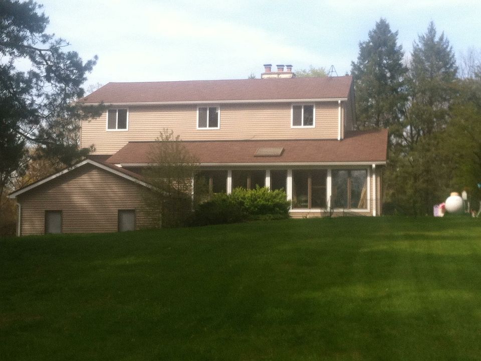 2nd image of 290 Norris Dr