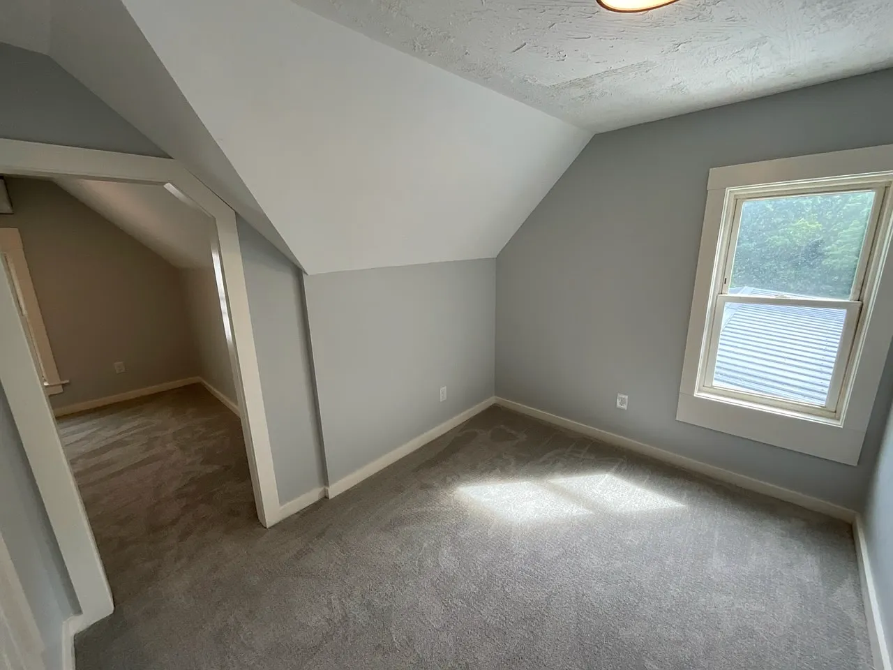 106 S Main St, Franklin — Photo 4