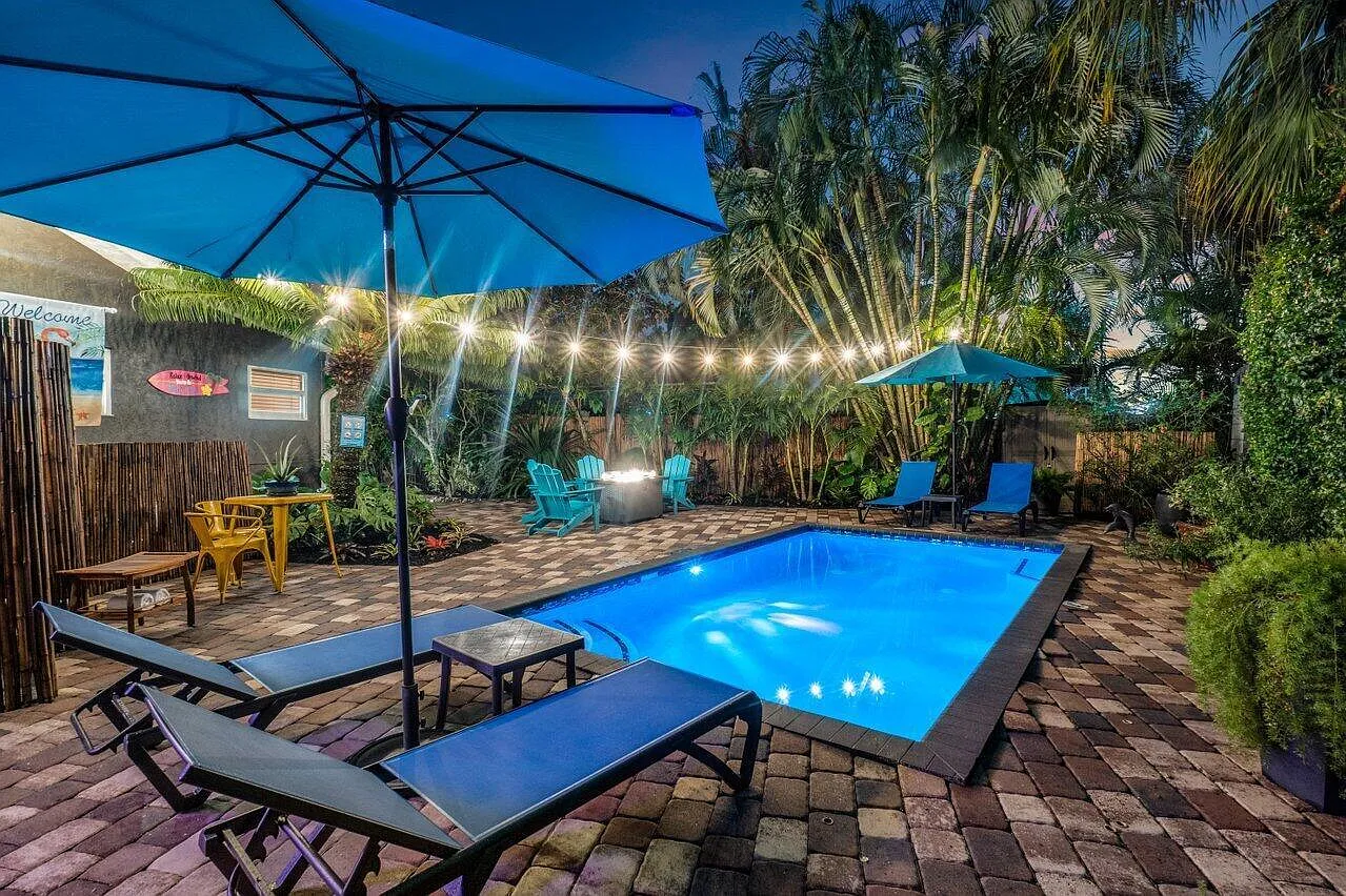 2 bed, 2.0 bath, 1135 sqft, $14,000 — Photo 2