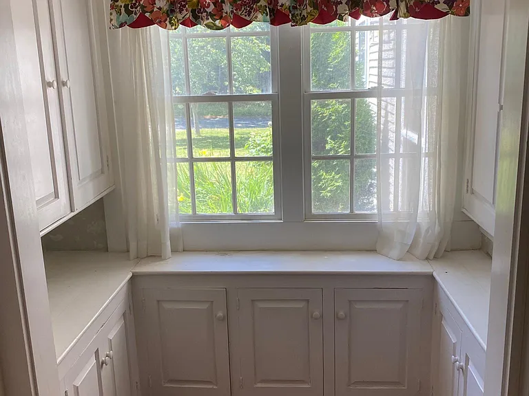 100 Powder Point Ave — Photo 8