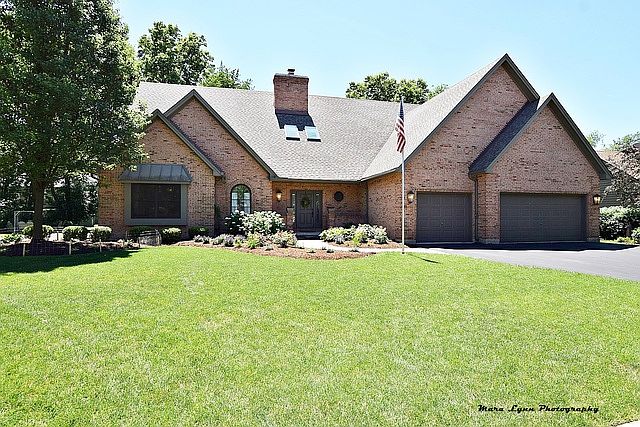 1st image of 1616 Lois Ct