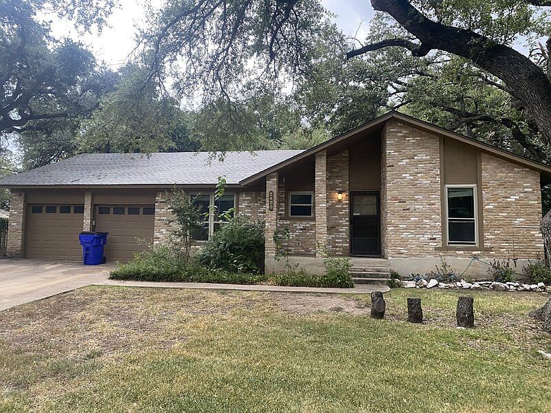 1st image of 2400 Monte Carlo Dr