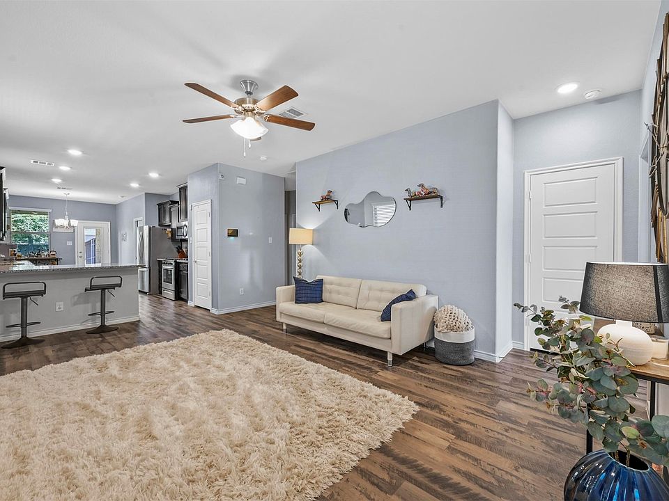 1st image of 2221 Barx Dr